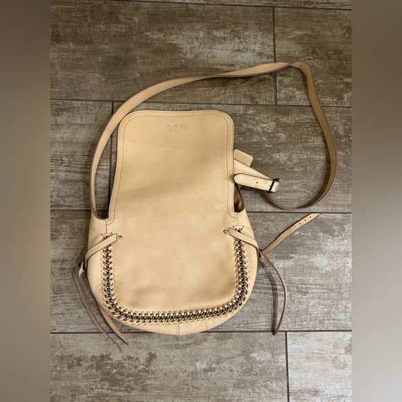 Coach Whipstich Crossbody Flap in a light salmon color - Picture 11 of 15